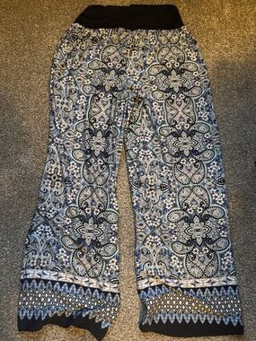 Apt. 9 Black Wide-Leg Pants with Blue Paisley Lining